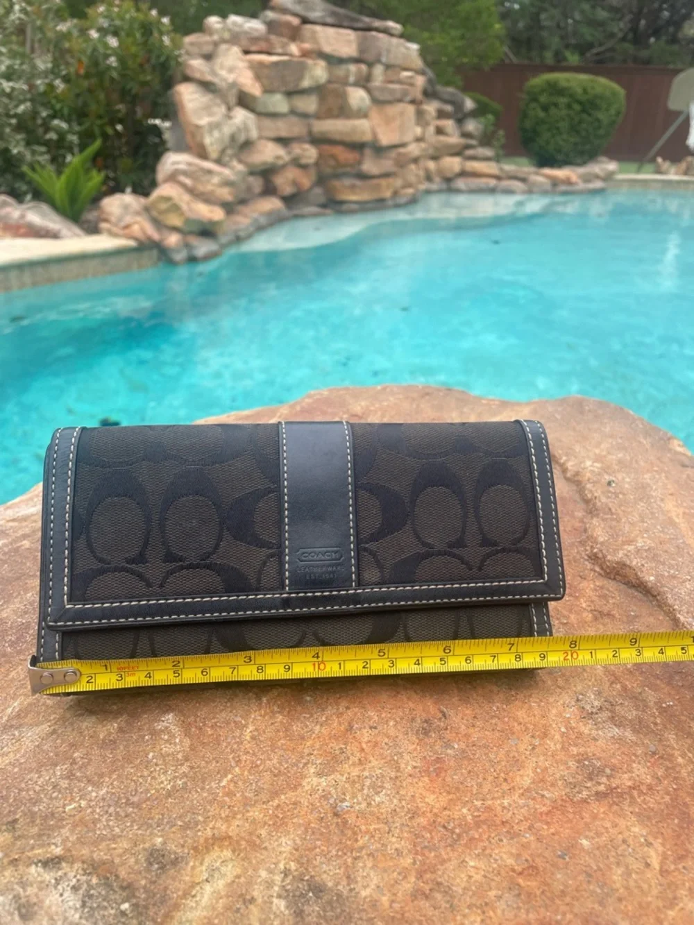 Coach Signature Slim Envelope Trifold Wallet (CSR)